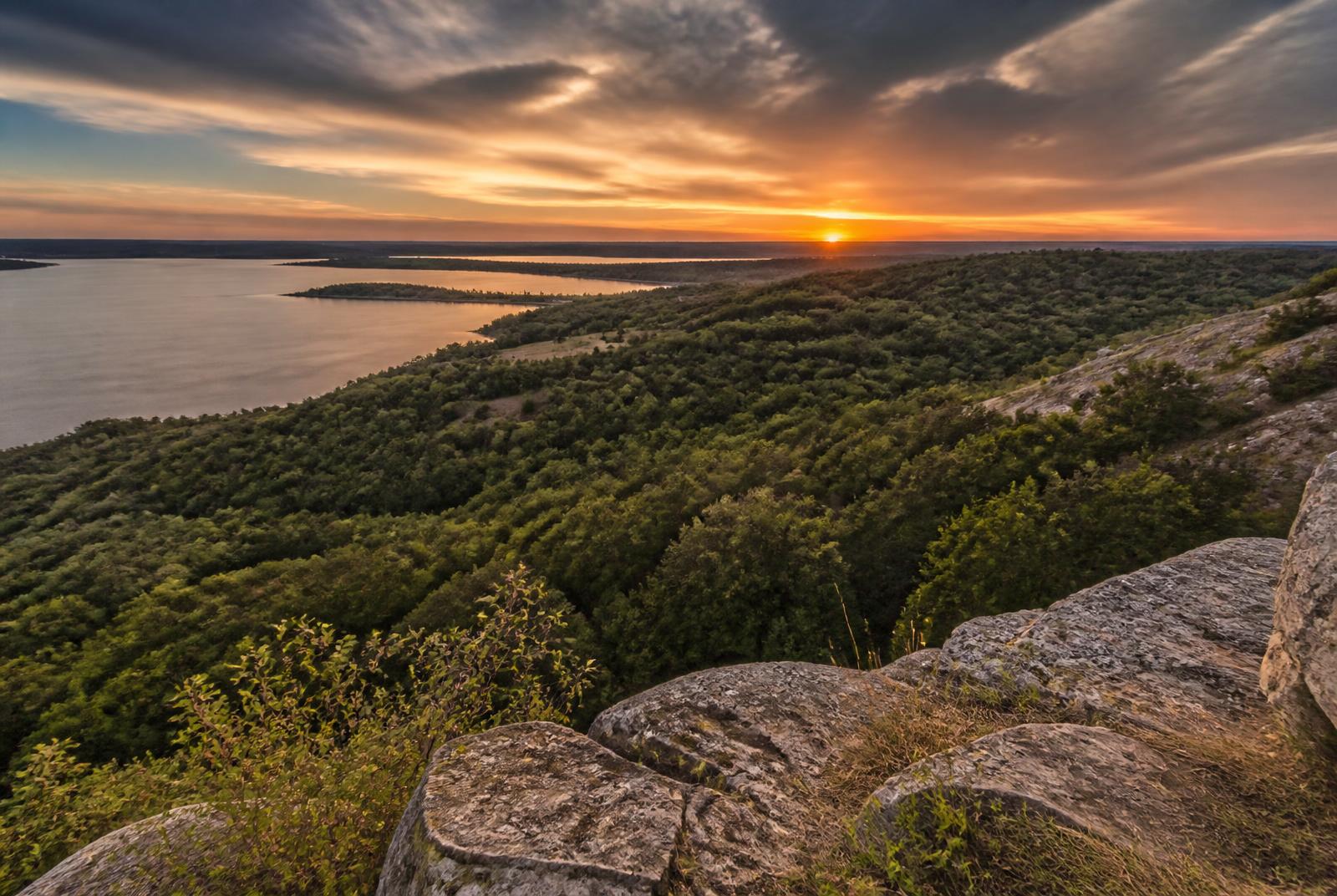 Escarpment overlook above Joe Pool Lake at golden hour near Cedar Ridge Preserve, Dallas–Fort Worth